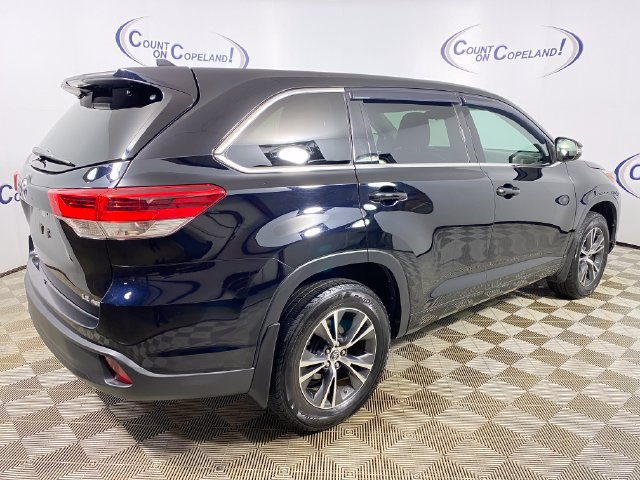 Certified 2017 Toyota Highlander Plus AWD/4WD image 8
