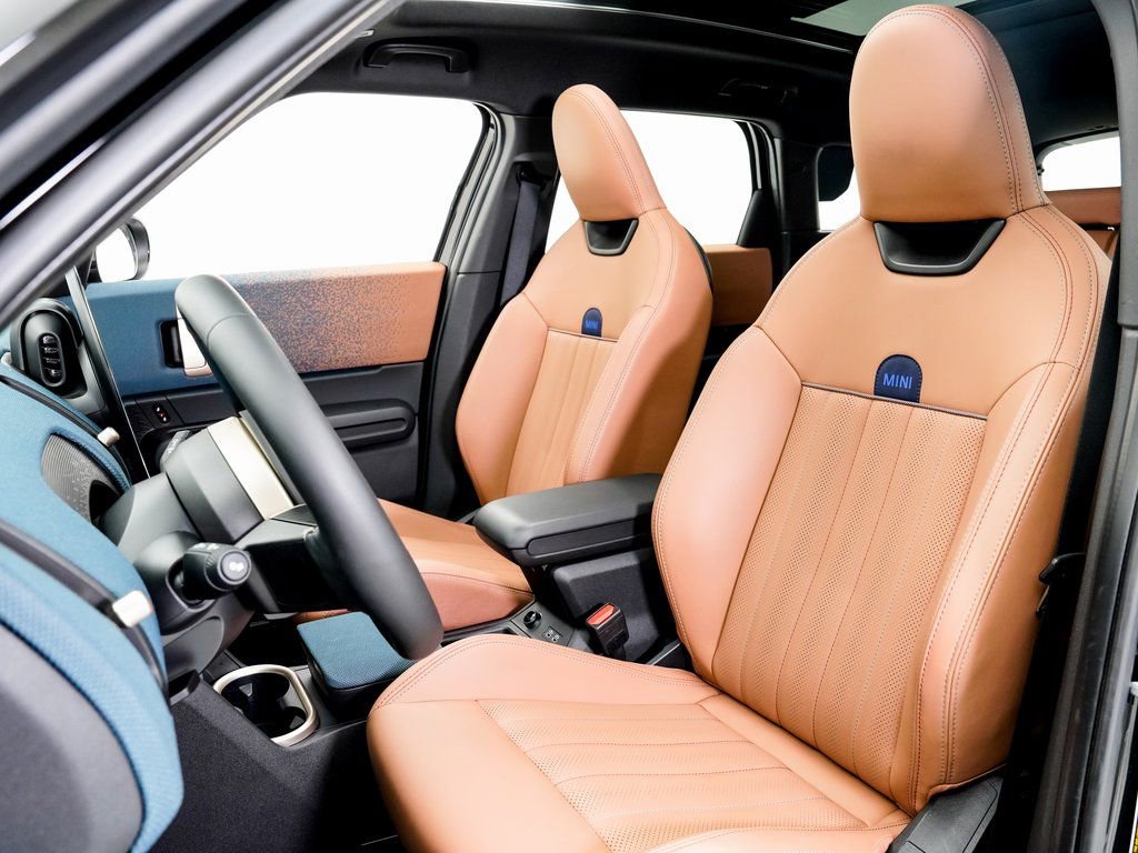 Used 2025 MINI Cooper Countryman S AWD/4WD image 5