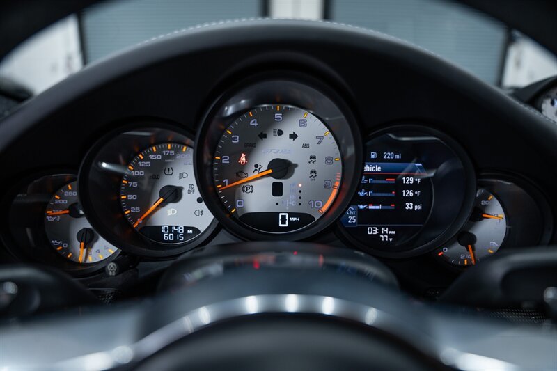 Used 2016 Porsche 911 GT3 RS RWD image 26