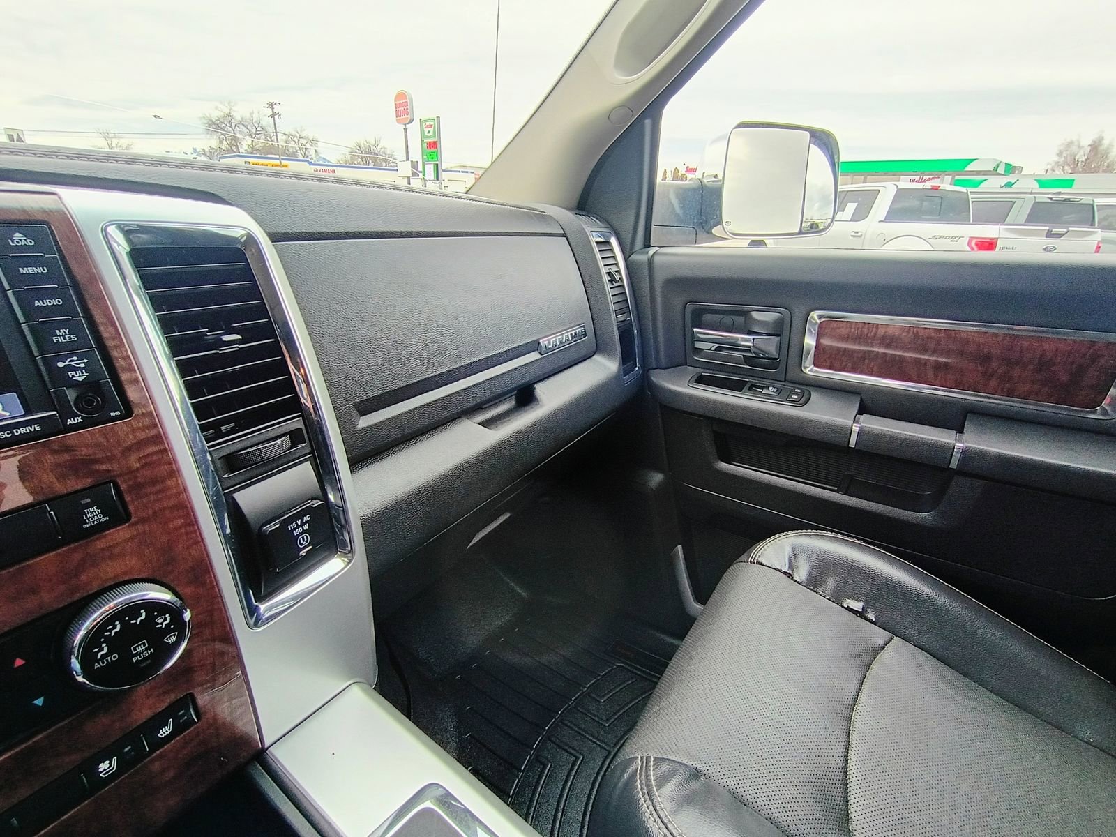 Used 2012 RAM 2500 Laramie image 24