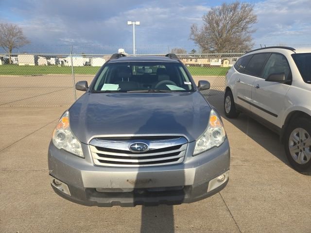 Used 2011 Subaru Outback 2.5i Premium w/ All-Weather Pkg image 3