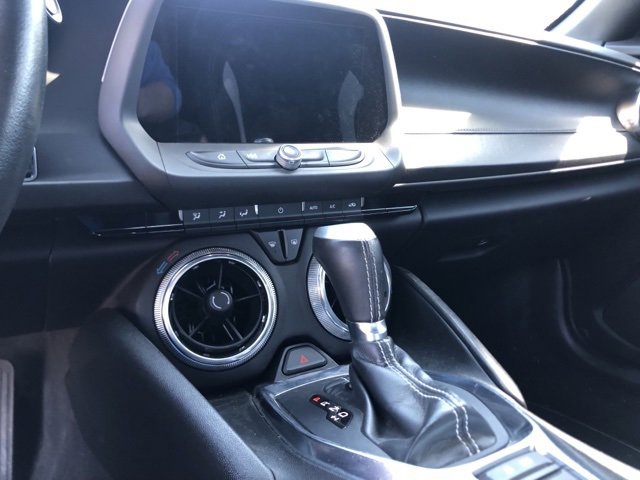 Used 2021 Chevrolet Camaro LT w/ Technology Package image 21