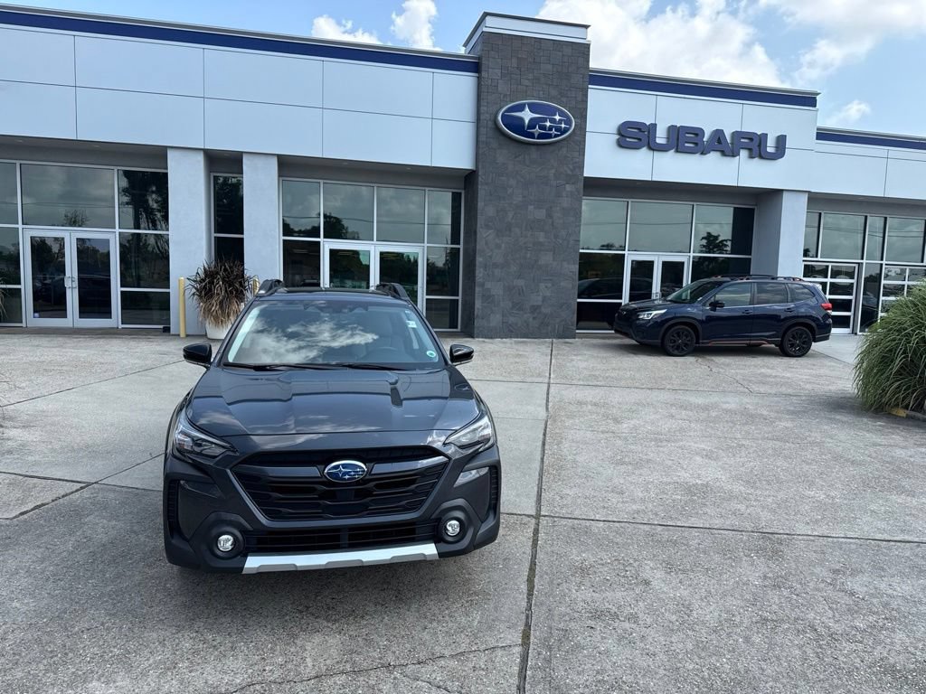 Used 2024 Subaru Outback Limited AWD/4WD image 2
