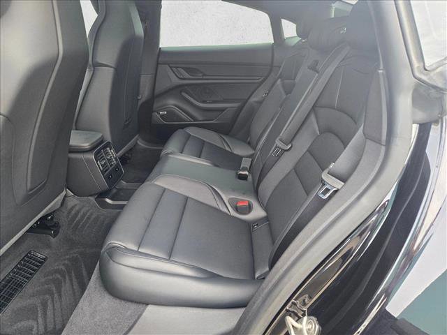Used 2024 Porsche Taycan 4S AWD/4WD image 17