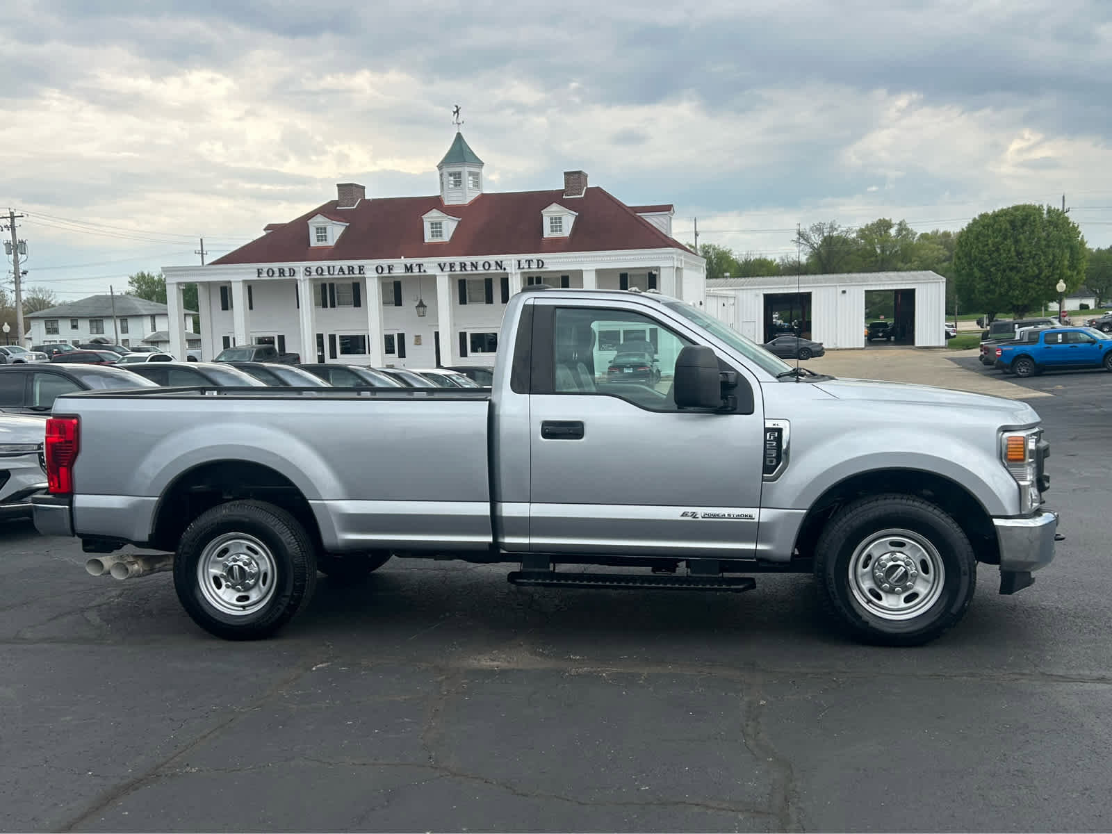 Used 2021 Ford F250 XL image 4