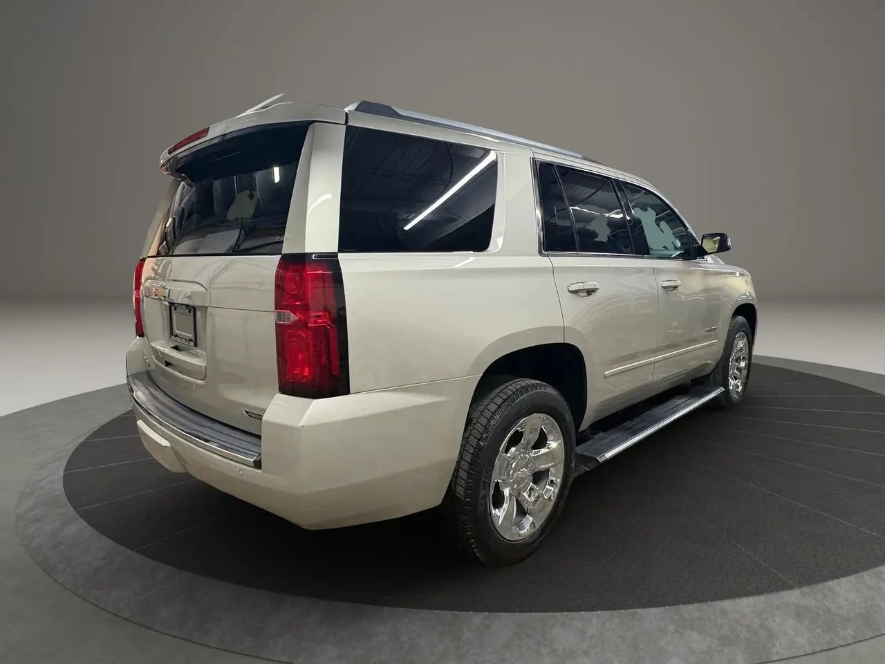 Used 2017 Chevrolet Tahoe Premier image 8