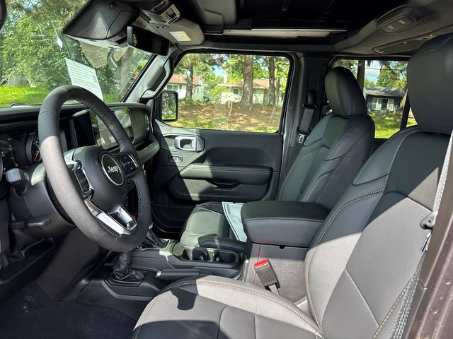 New 2027 Jeep Wrangler Unlimited Sahara AWD/4WD image 6