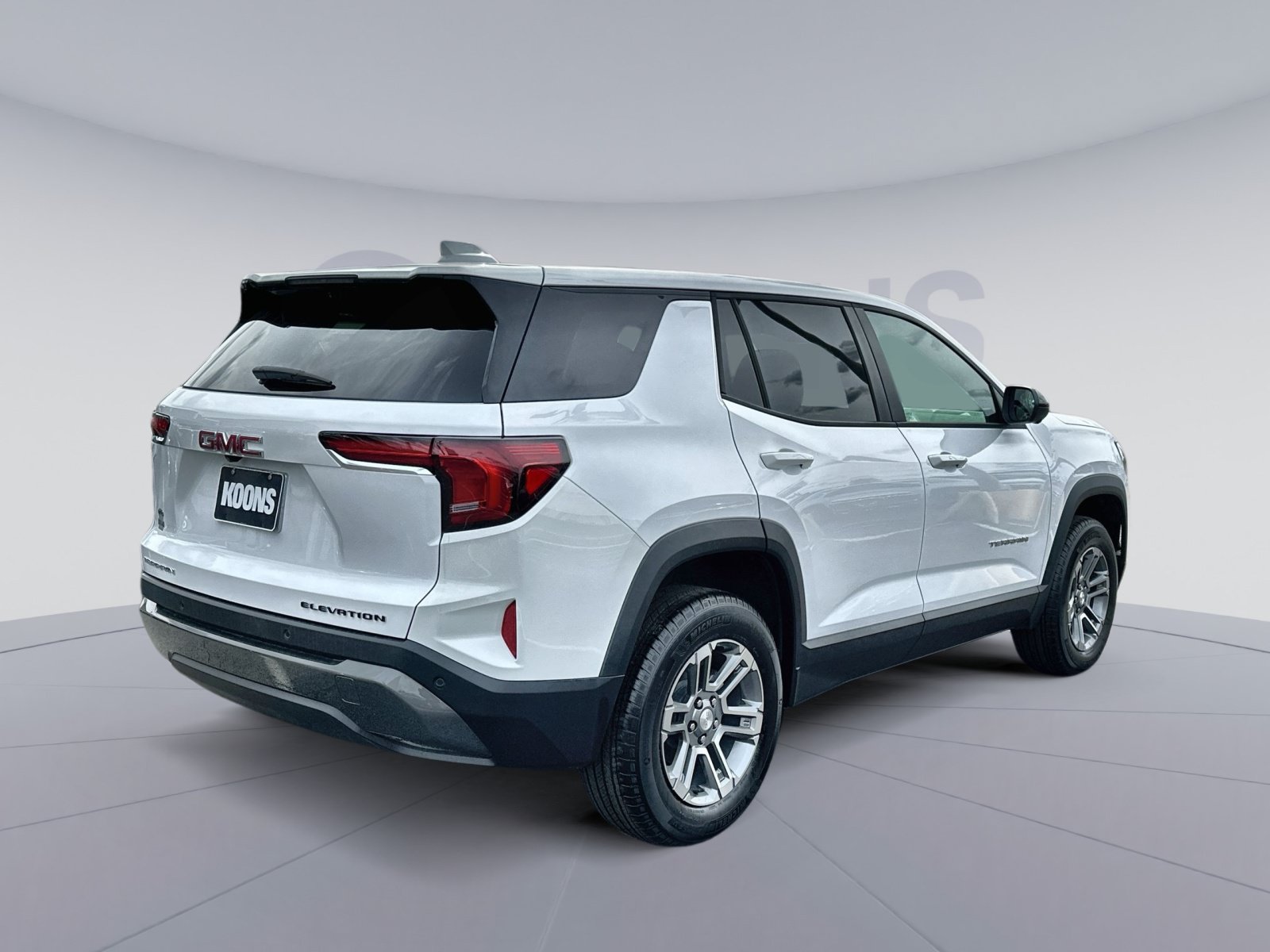 New 2026 GMC Terrain Elevation w/ Technology Package II FWD image 7