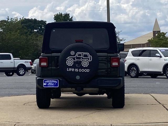 Used 2021 Jeep Wrangler Unlimited Sport AWD/4WD image 4