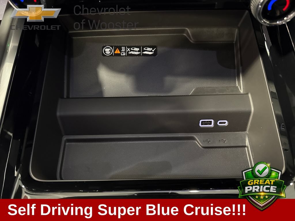 New 2026 Chevrolet Suburban High Country AWD/4WD image 24