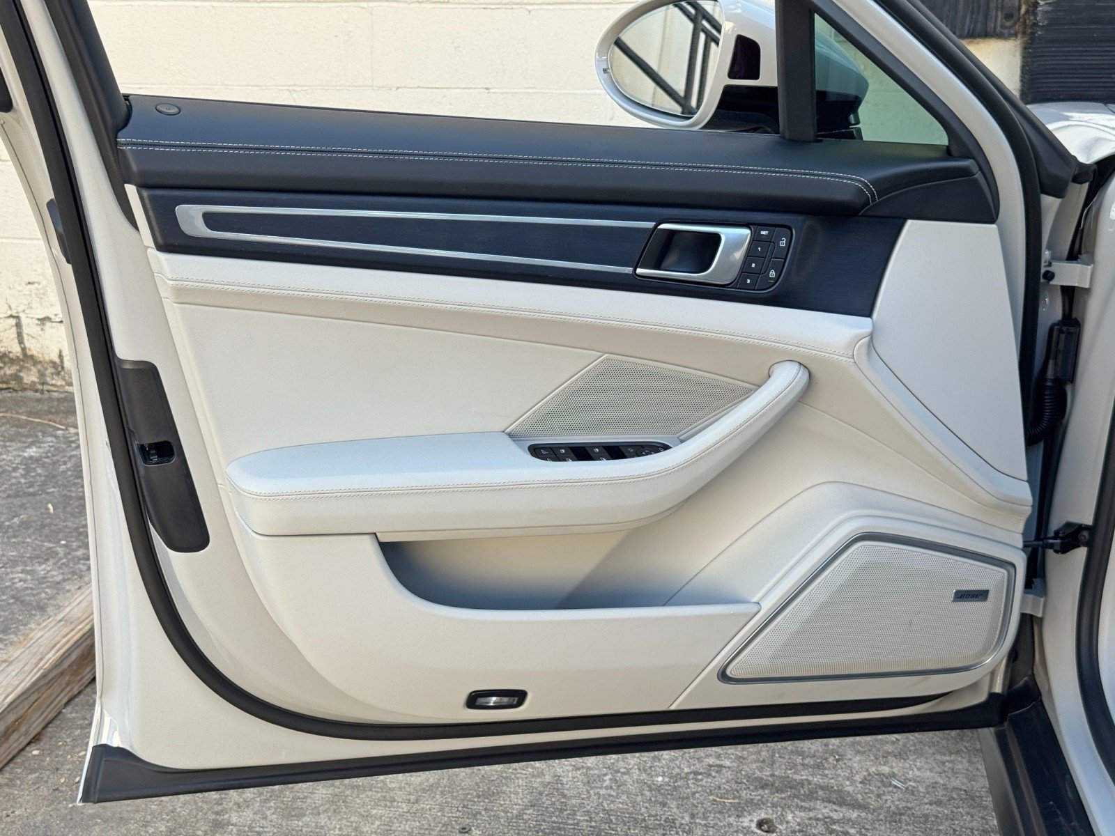 Used 2023 Porsche Panamera Platinum Edition RWD image 46