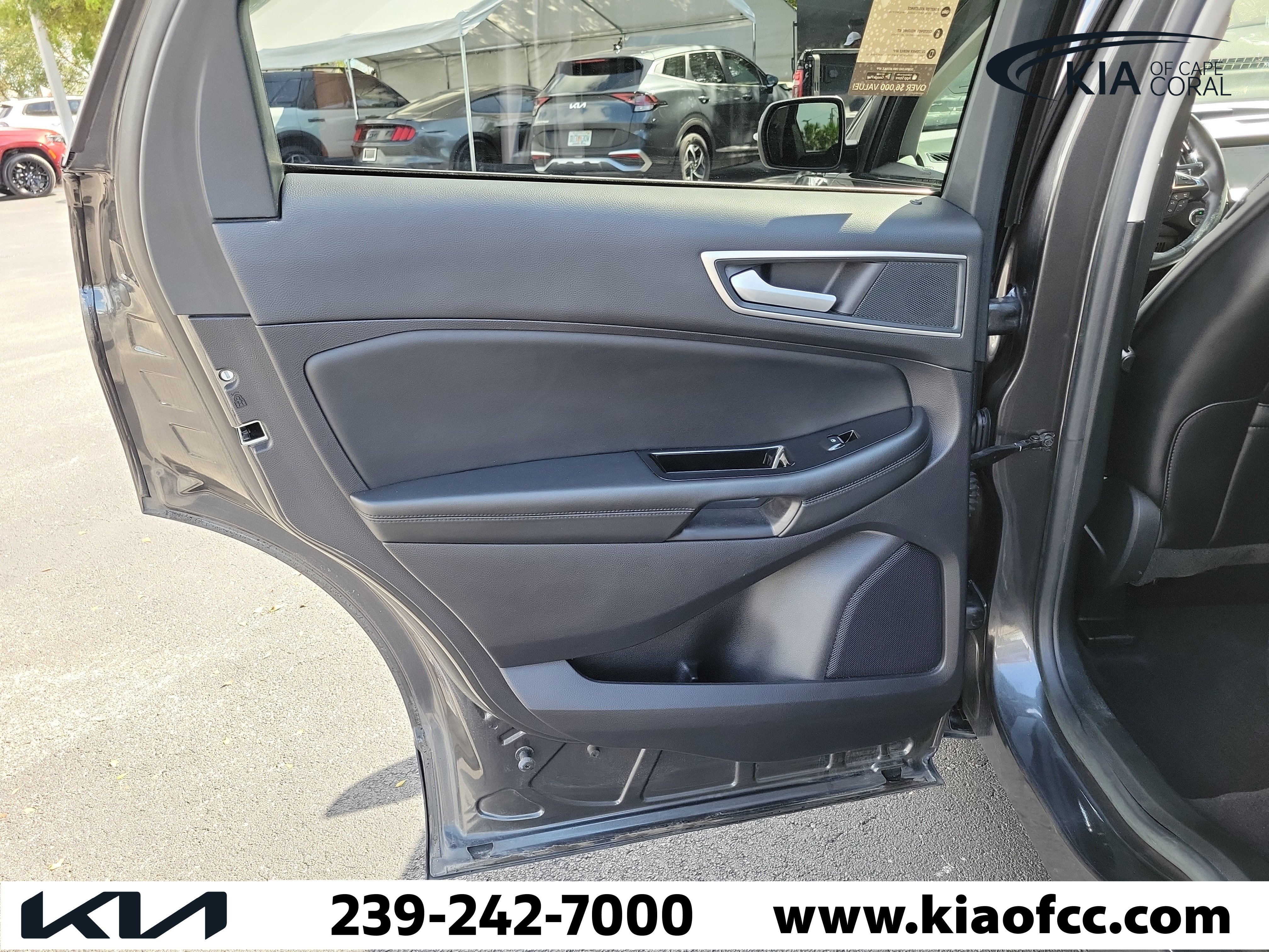 Used 2020 Ford Edge SEL w/ Convenience Package AWD/4WD image 15