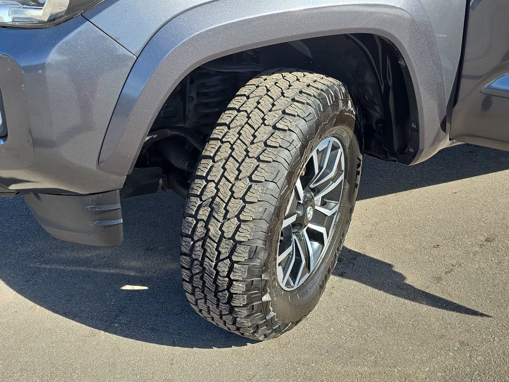 Used 2021 Toyota Tacoma TRD Sport image 35