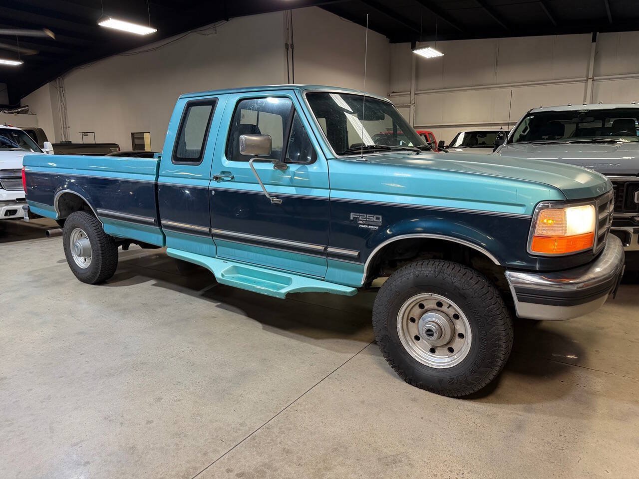 Used 1996 Ford F250 4x4 Regular Cab image 12