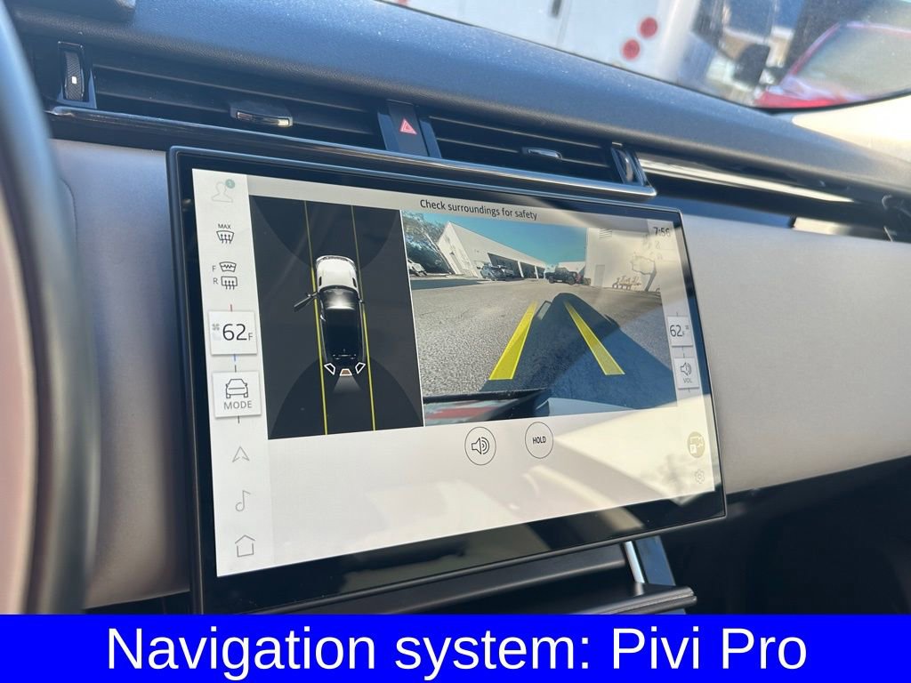 Used 2025 Land Rover Range Rover Velar Dynamic SE AWD/4WD image 11