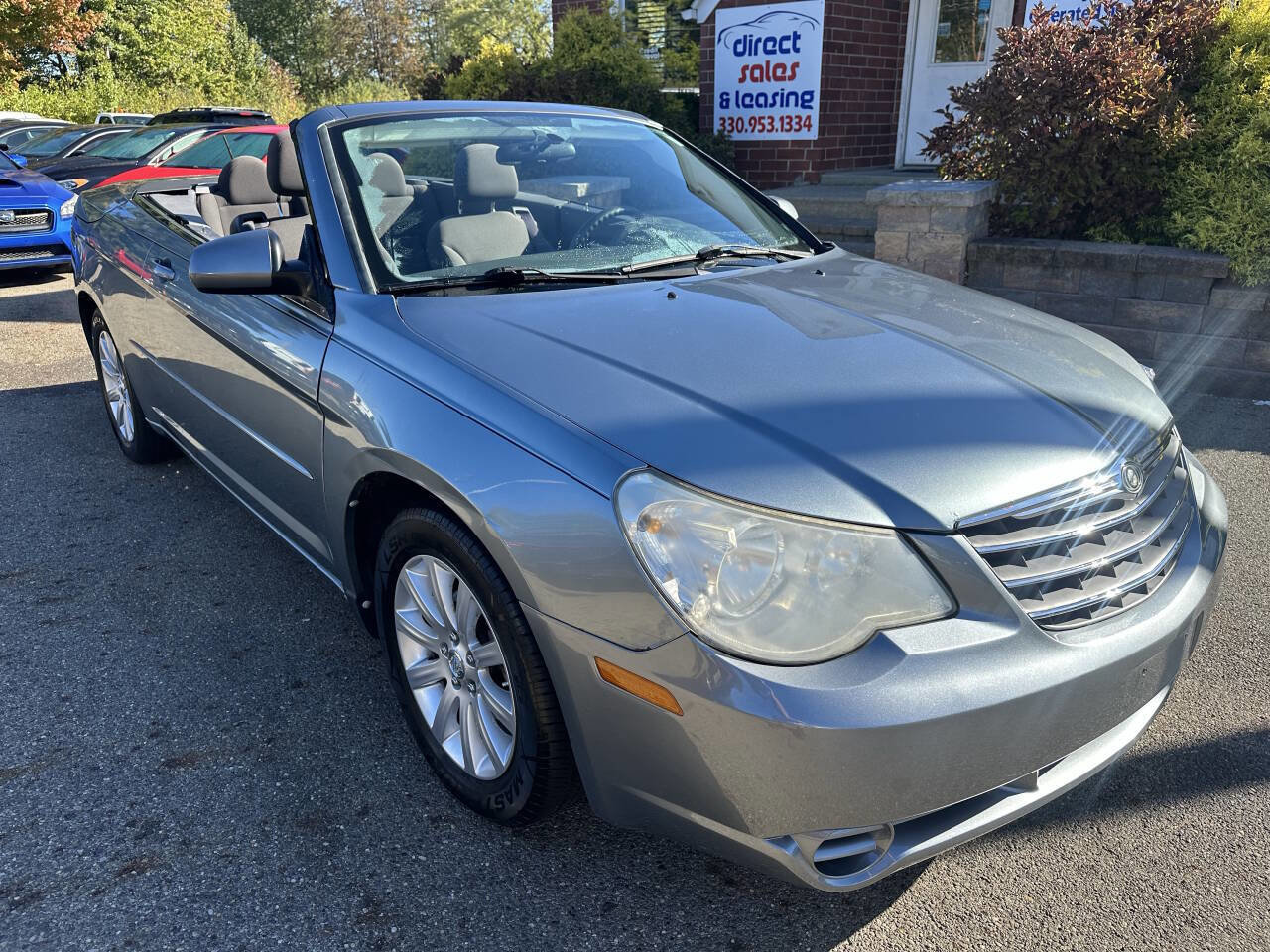 Used 2010 Chrysler Sebring Touring image 9