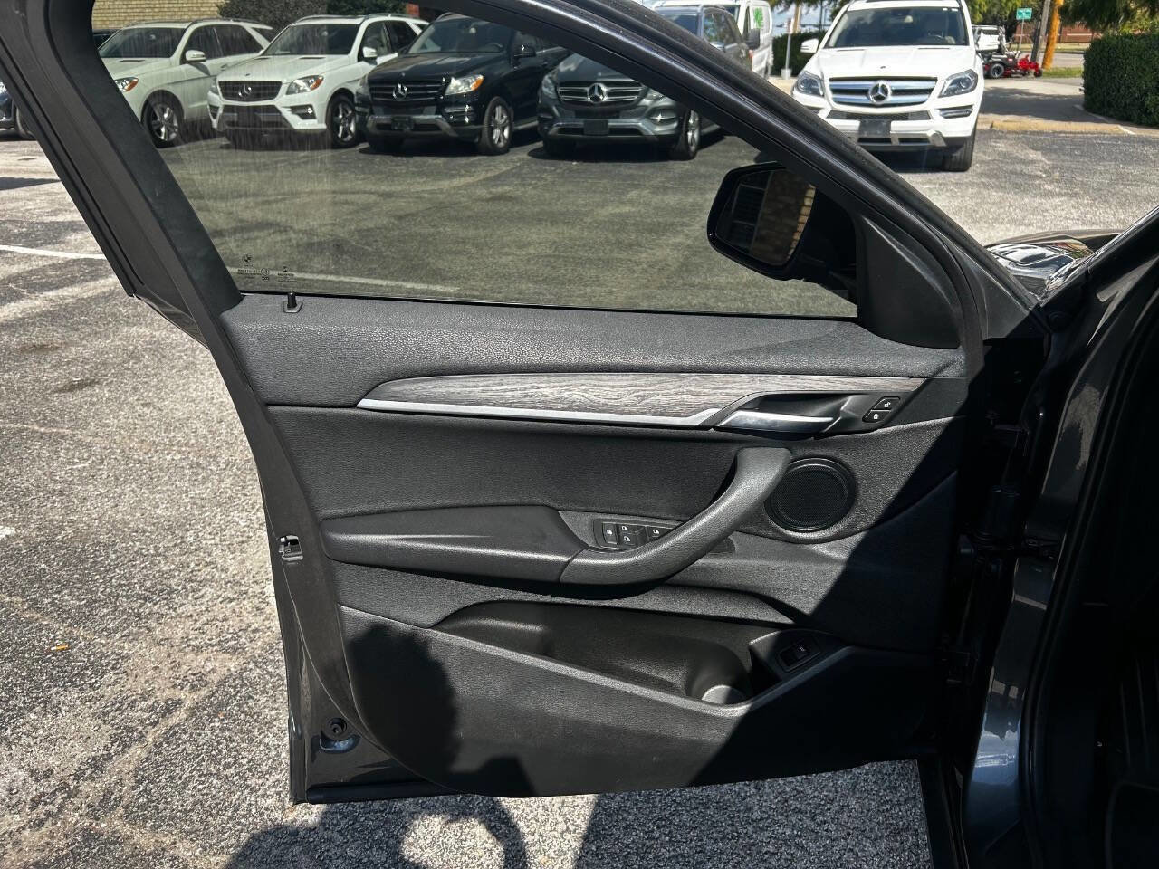 Used 2020 BMW X2 sDrive28i w/ Convenience Package image 9