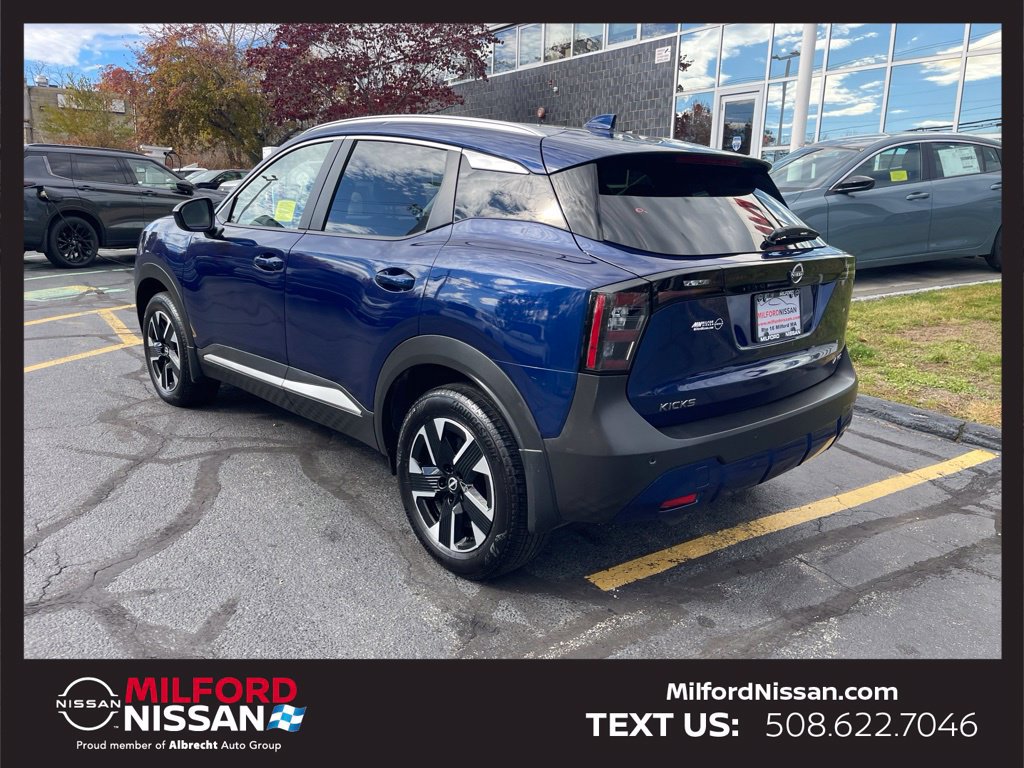 Certified 2025 Nissan Kicks SV w/ SV Premium Package AWD/4WD image 3