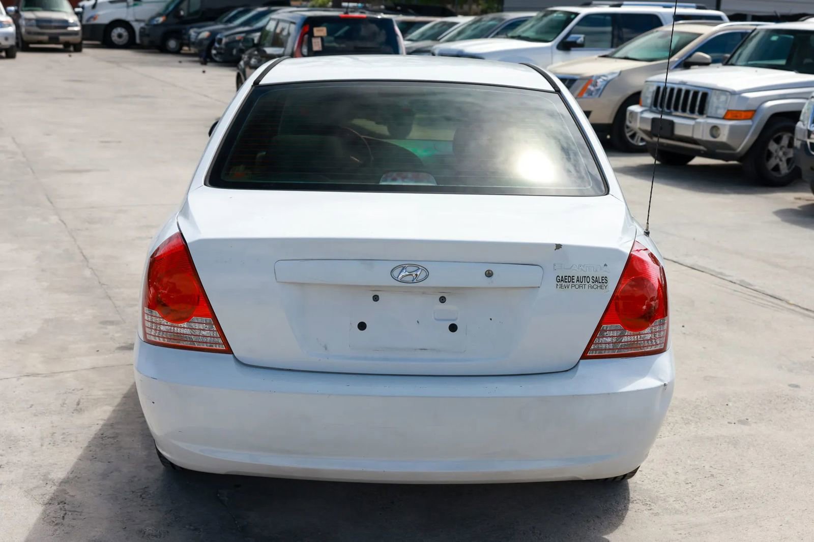 Used 2005 Hyundai Elantra GLS FWD image 6