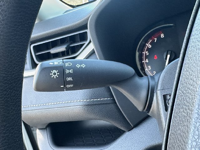 Certified 2025 Toyota RAV4 LE FWD image 26