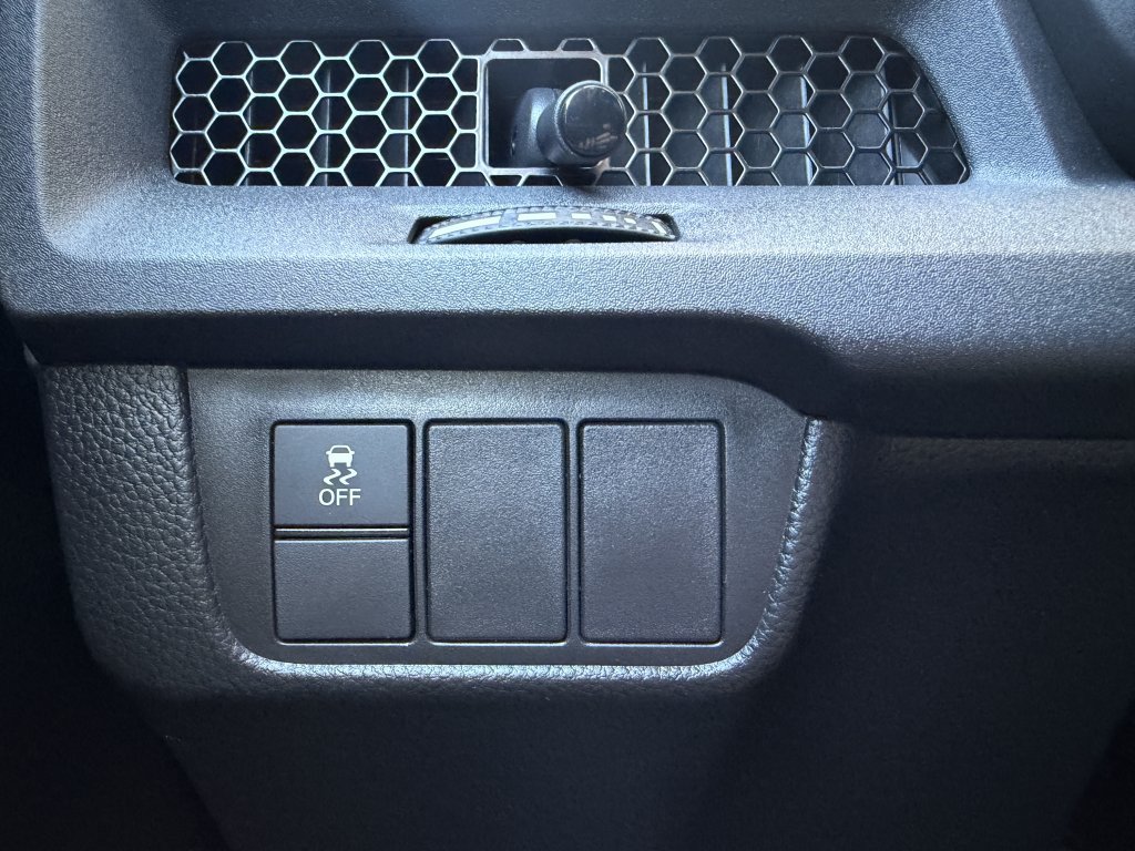 Used 2025 Honda CR-V Sport image 28