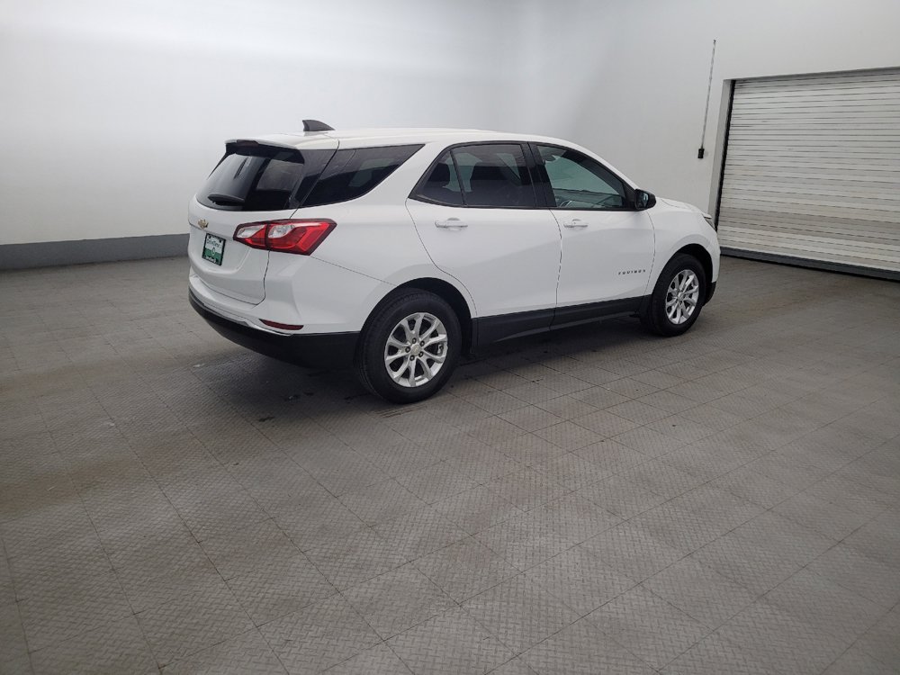 Used 2018 Chevrolet Equinox LS AWD/4WD image 10