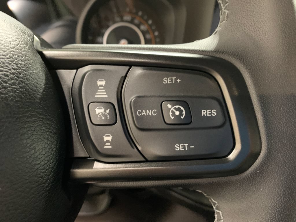 Used 2026 Jeep Wrangler Unlimited Sport AWD/4WD image 23