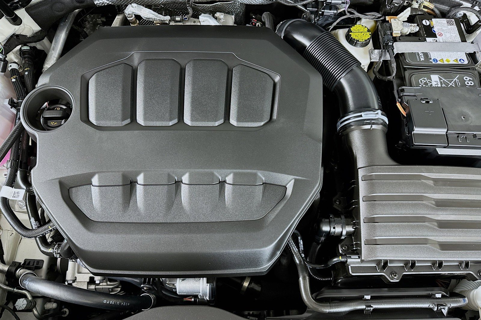 Used 2025 Audi A3 2.0T Premium Plus w/ Premium Plus Package AWD/4WD image 13