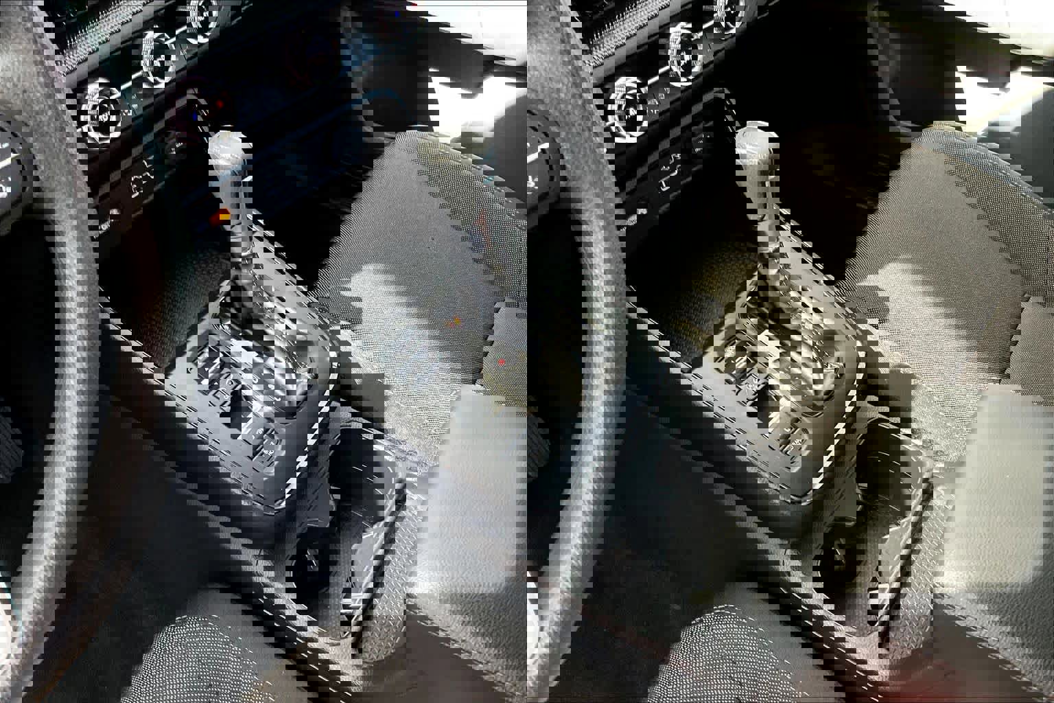 Used 2025 Honda CR-V EX image 17