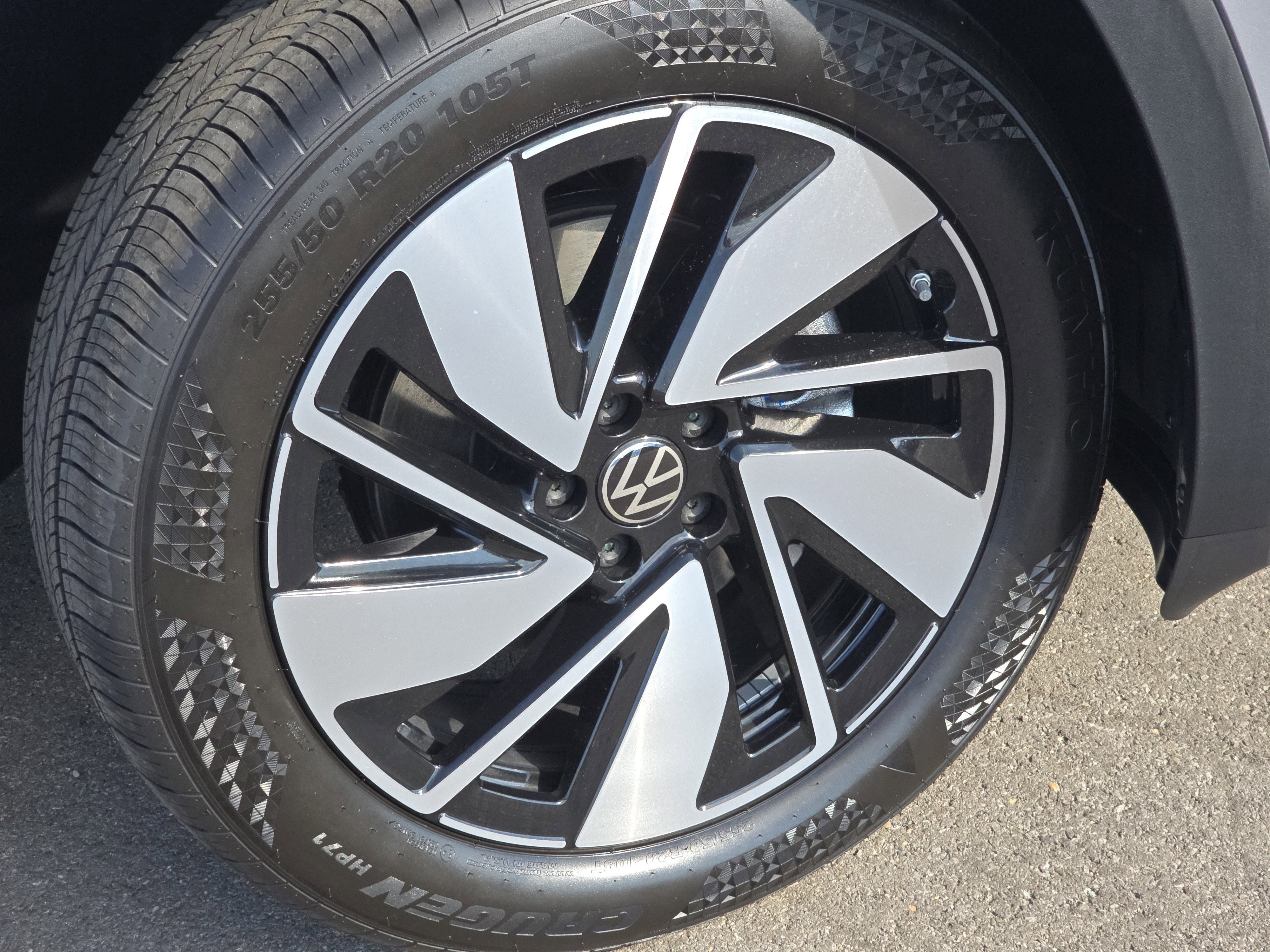 New 2026 Volkswagen Atlas SEL image 14