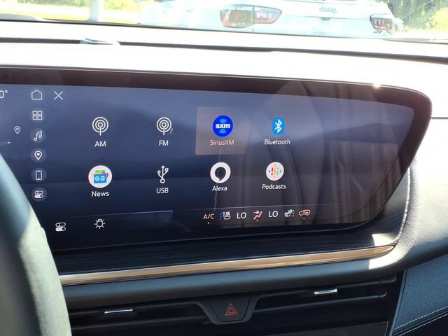 Used 2024 Buick Envision Avenir AWD/4WD image 13
