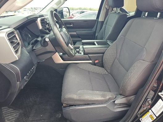 Used 2022 Toyota Tundra SR5 w/ SR5 Convenience Package image 4