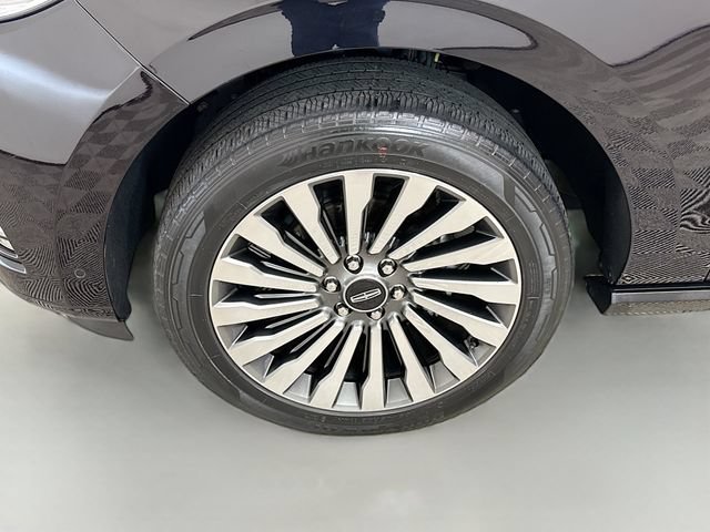 Used 2019 Lincoln Navigator Reserve w/ Cargo Package AWD/4WD image 34