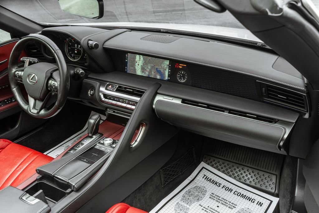 Used 2021 Lexus LC 500 Convertible image 14