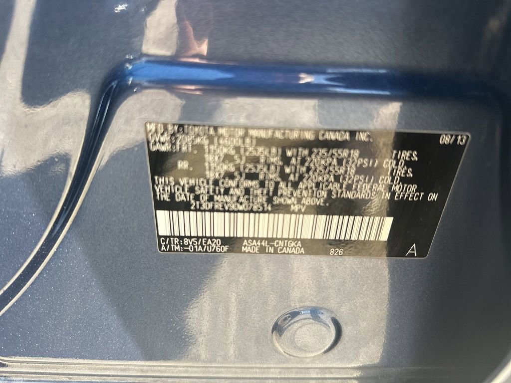 Used 2013 Toyota RAV4 Limited image 38