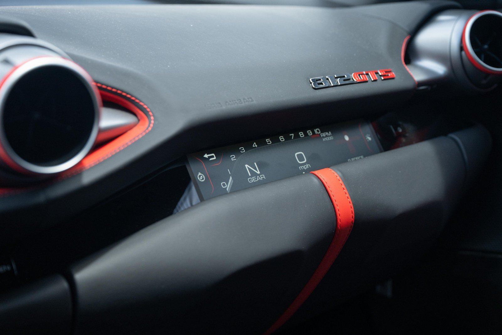 Used 2021 Ferrari 812 GTS RWD image 52