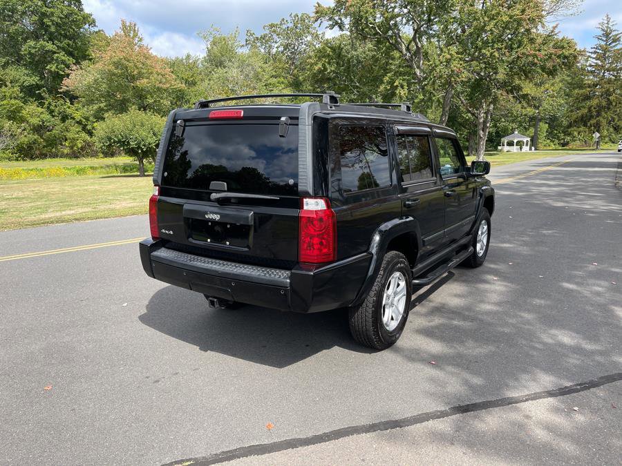 Used 2007 Jeep Commander Sport image 12