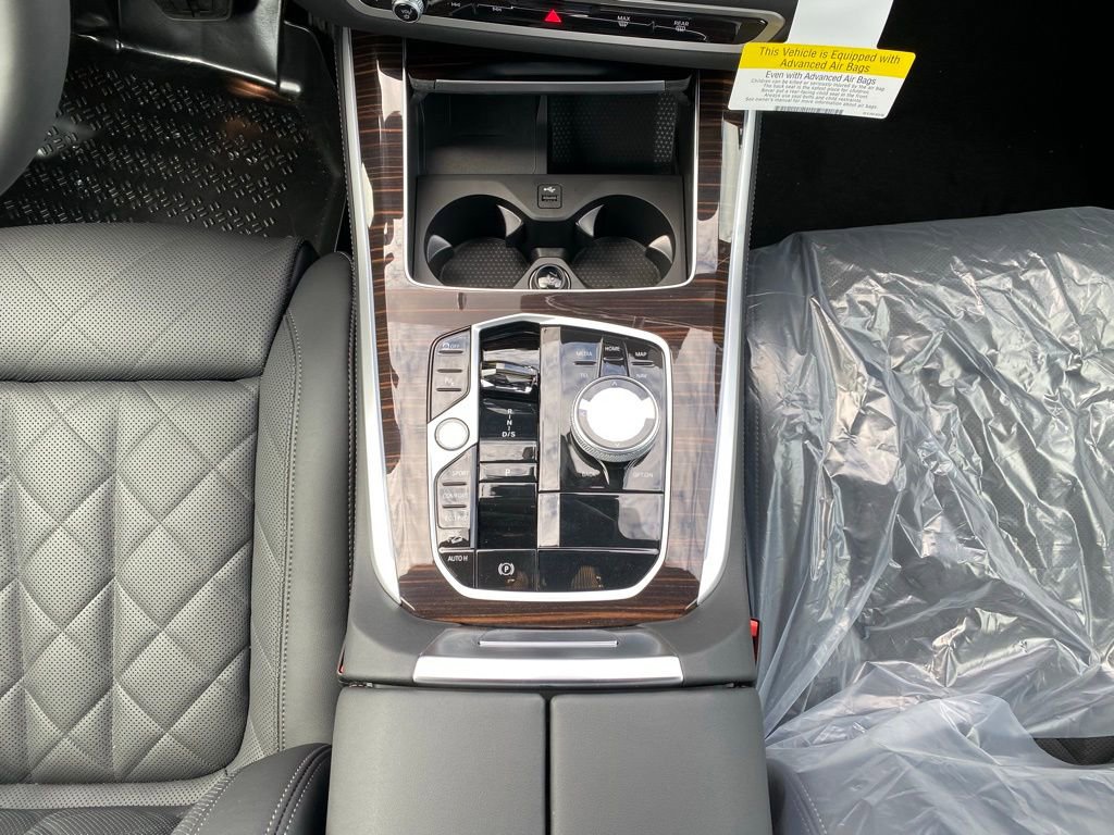 New 2026 BMW X5 xDrive40i w/ Executive Package image 10