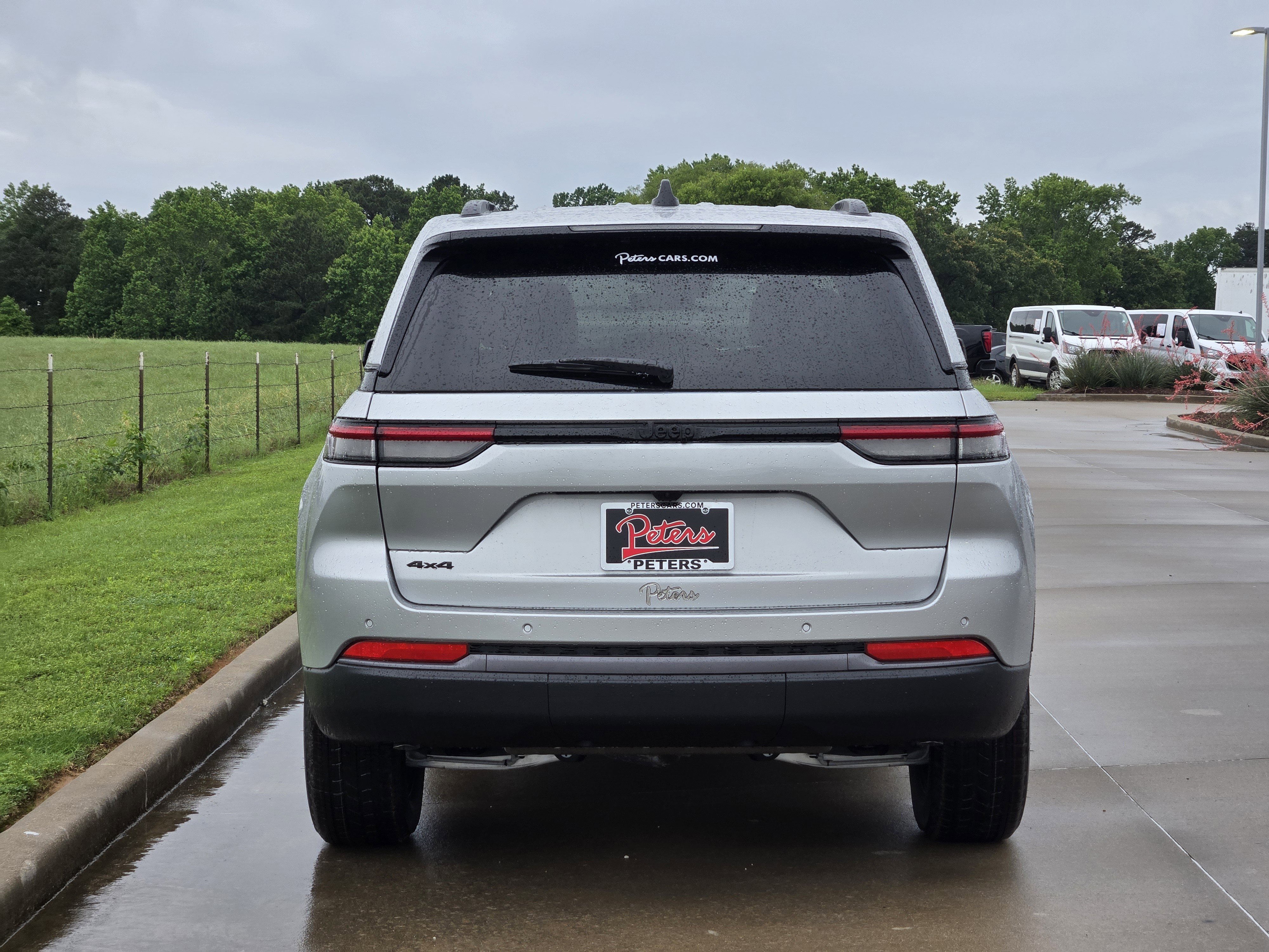 New 2026 Jeep Grand Cherokee Altitude AWD/4WD image 3