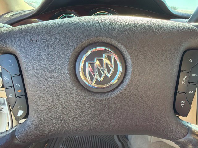 Used 2010 Buick Lucerne CXL w/ Driver Confidence Package FWD image 17