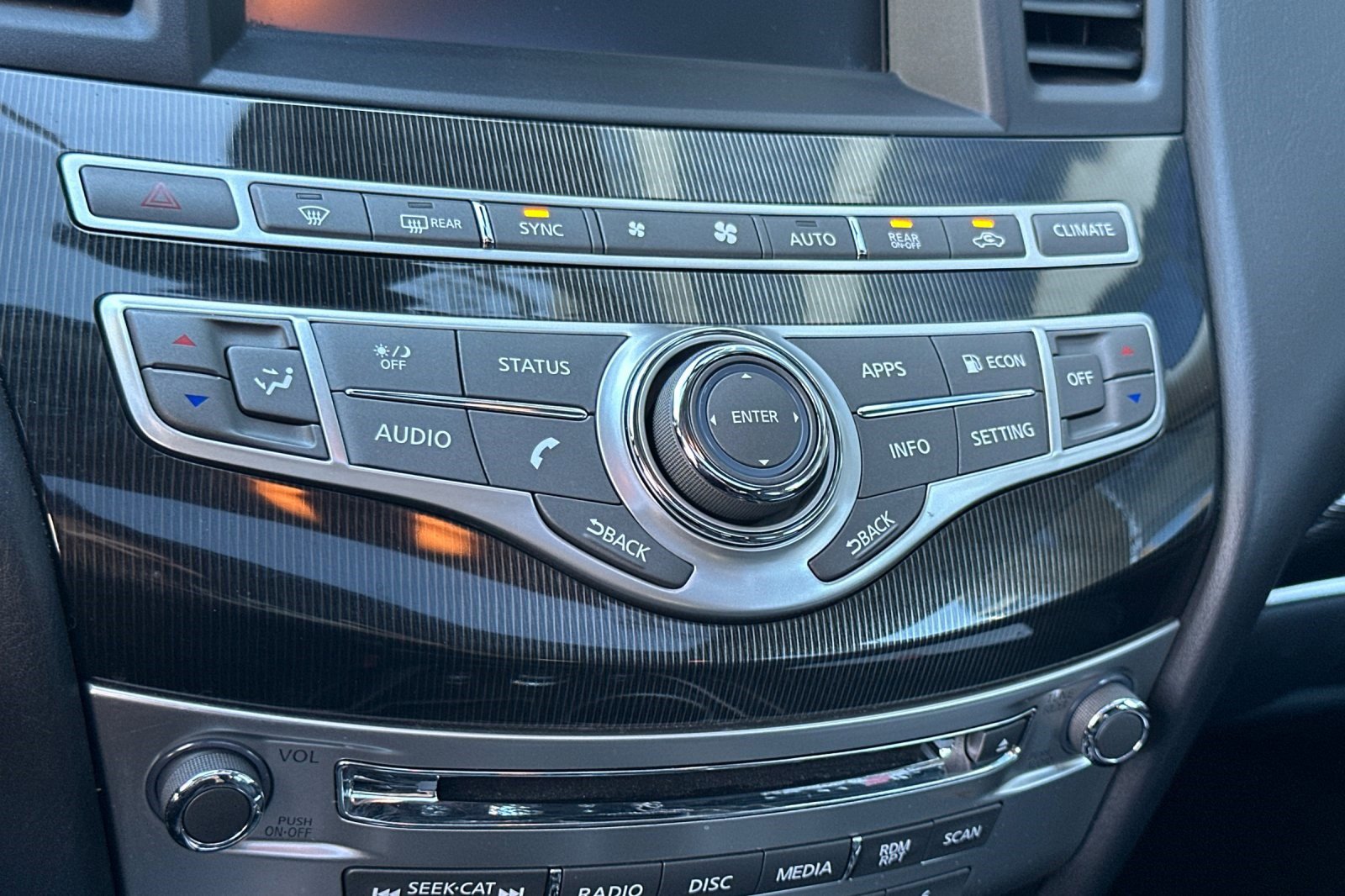 Used 2020 INFINITI QX60 Luxe image 27