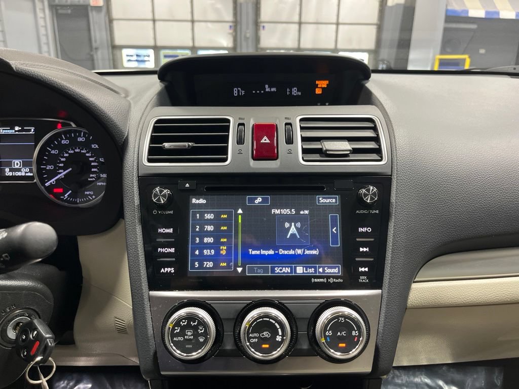 Used 2015 Subaru Crosstrek 2.0i Limited AWD/4WD image 27