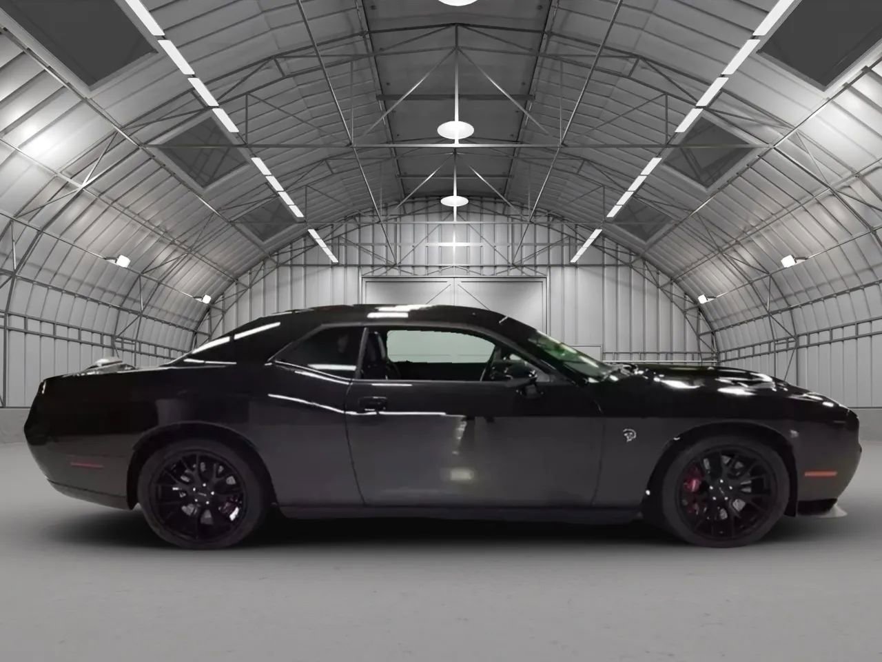 Used 2015 Dodge Challenger SRT Hellcat image 7