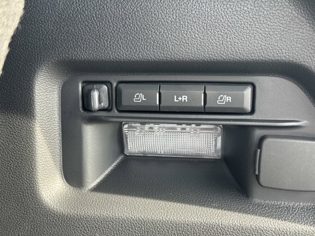 New 2026 Ford Explorer Platinum RWD image 14