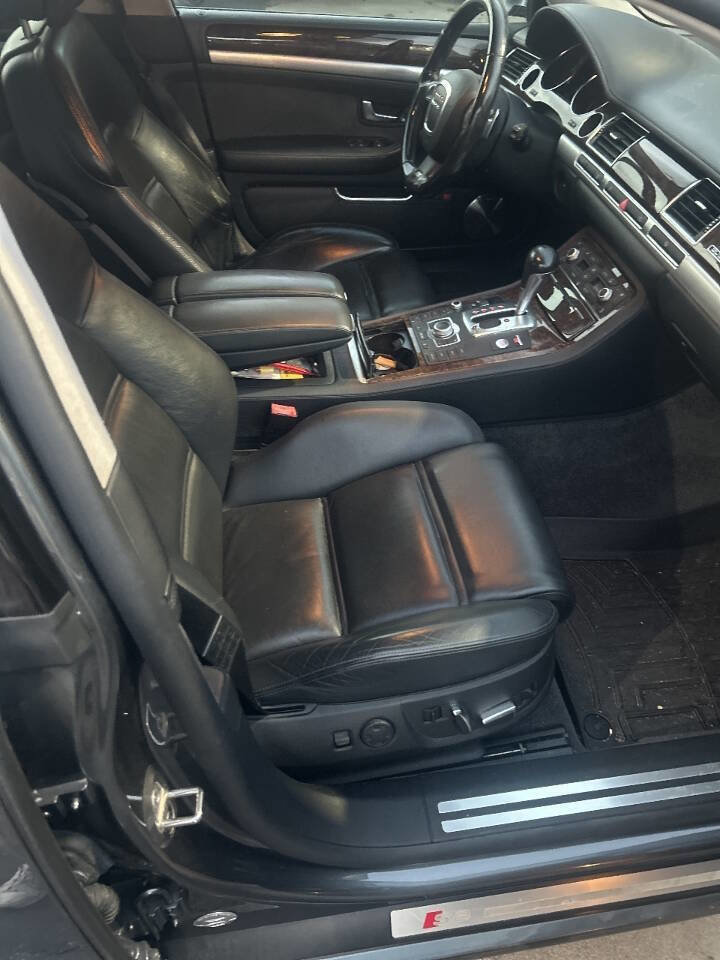 Used 2008 Audi S8 AWD/4WD image 13