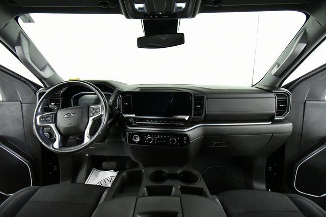 Used 2022 Chevrolet Silverado 1500 RST w/ Z71 Off-Road Package image 19