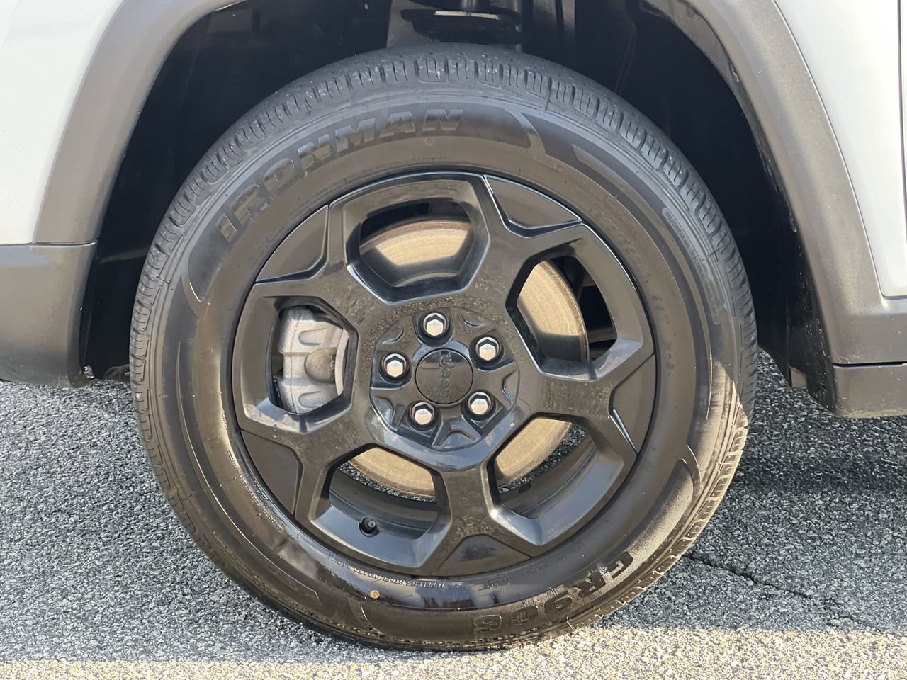 Used 2023 Jeep Compass Trailhawk image 36