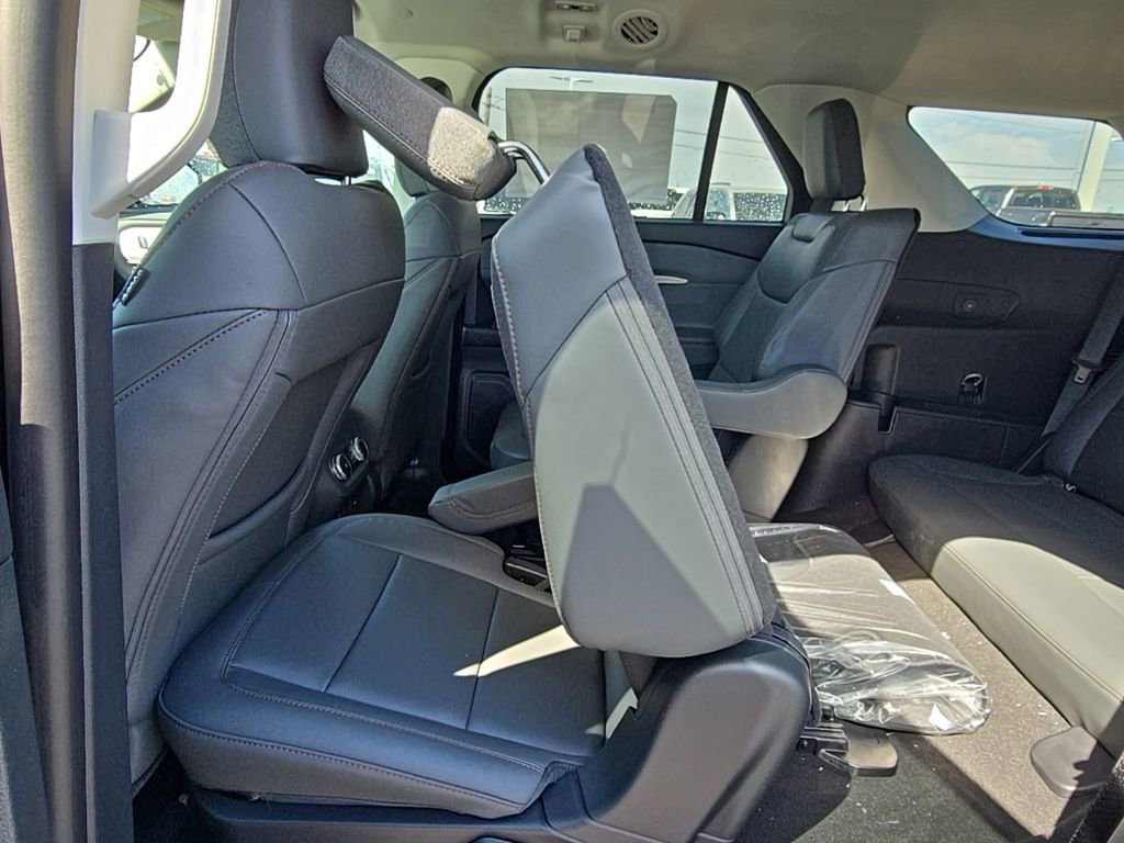 New 2026 Ford Explorer Active w/ Active Comfort Package image 39