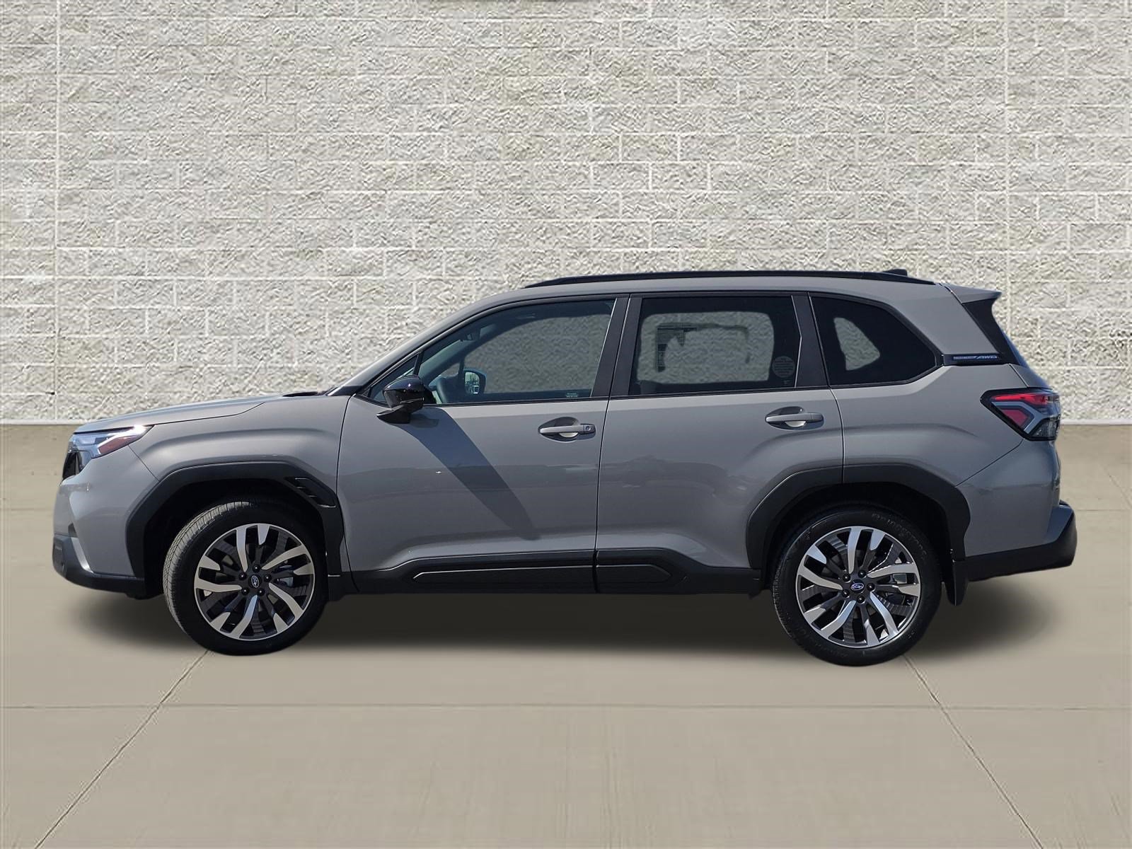 New 2026 Subaru Forester Touring AWD/4WD image 4