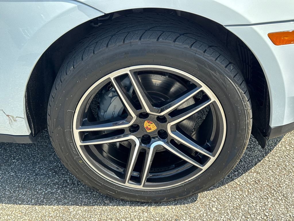 Used 2020 Porsche Macan S image 12